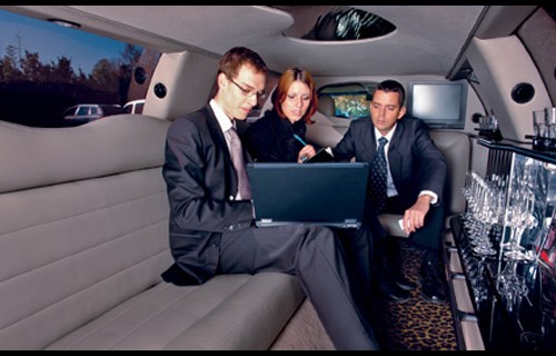 Los Angeles corporate limo, Corporate party bus
